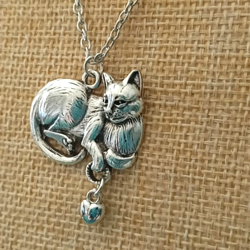 Silver Cat Pendant Necklace